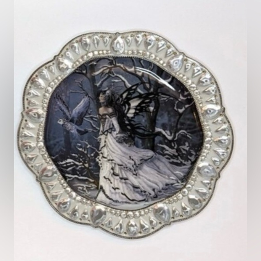 Limited Edition Crystal Enchantments Winter Journey Plate